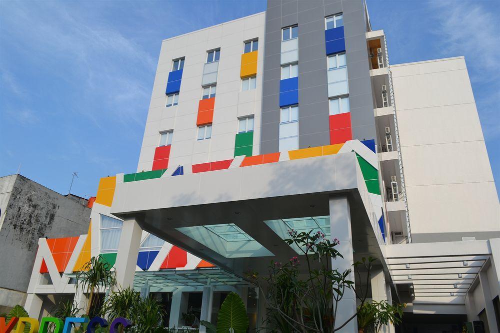 Zuri Express Mangga Dua Hotel Jakarta Kültér fotó